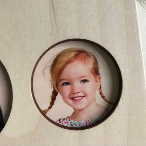 Lovevery Circle of Friends Puzzle 13 Months (Missing all Circle Puzzle Pieces) - Picture 3 of 7